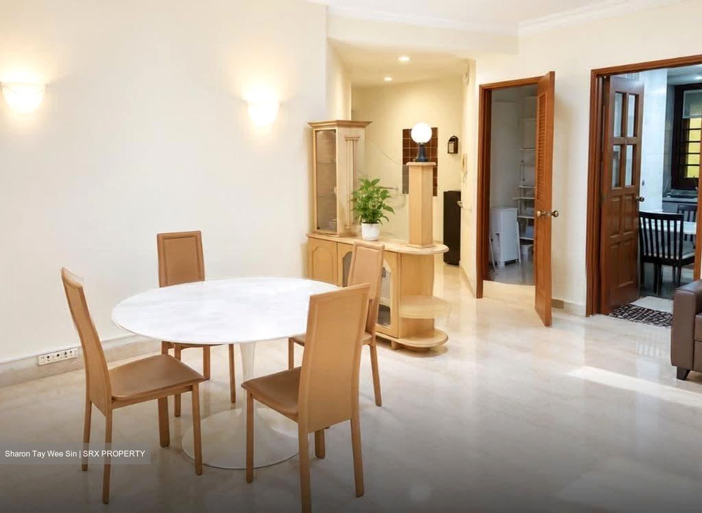 Simsville (D14), Condominium #627873421